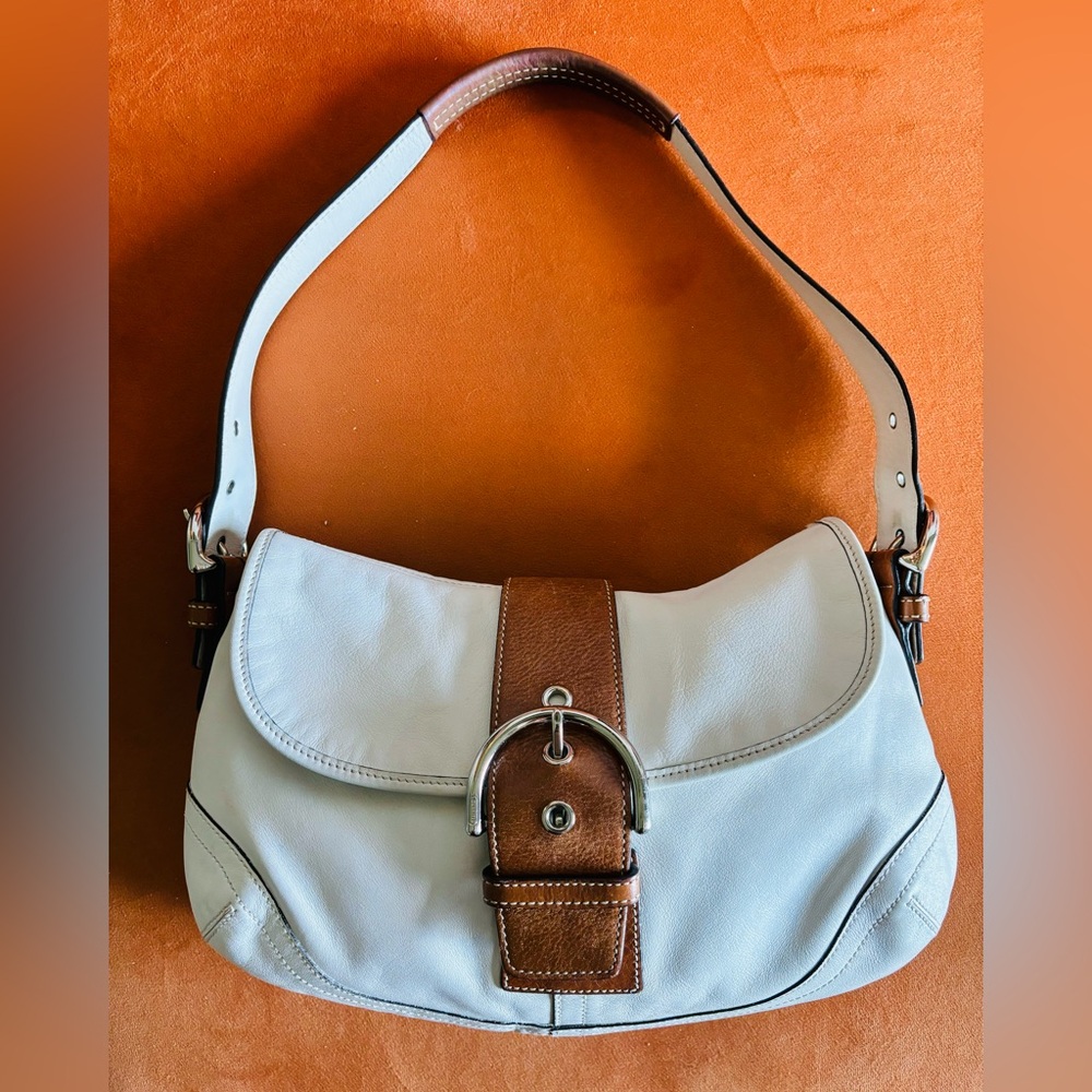 Vintage COACH Soho Satchel—a rare shoulder bag find for you!!